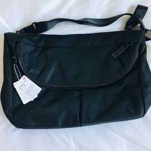 Lululemon All Night Festival Bag Large